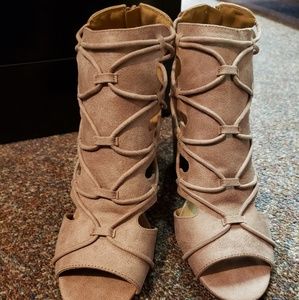 Brand new cork heels